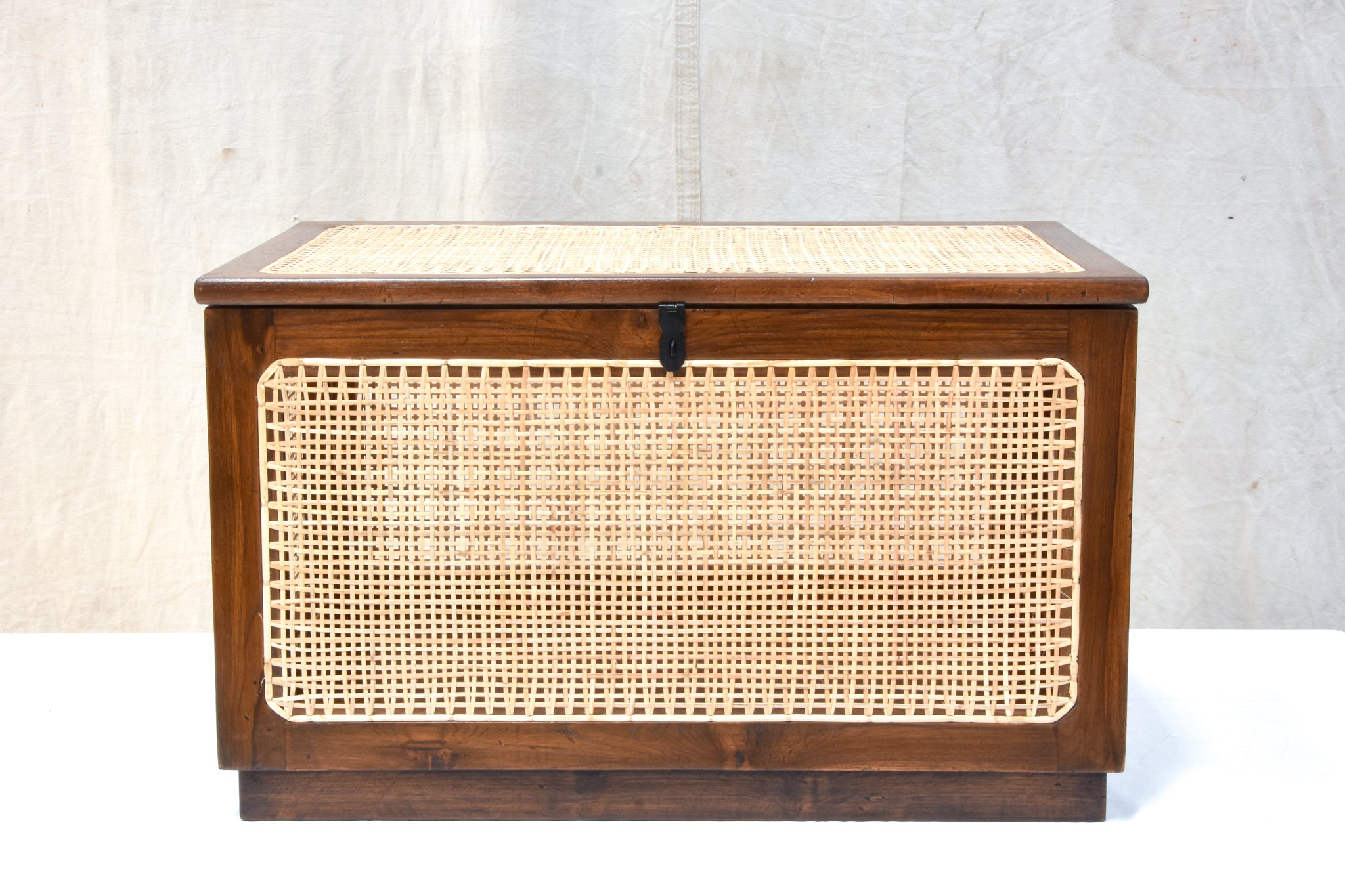 Pierre Jeanneret Laundry Box - Studio Botanica